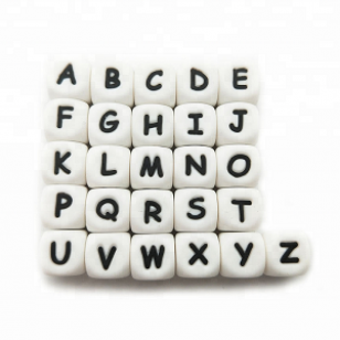 Letter Kralen Silicone 12mm Wit