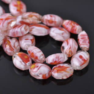 Kraal Lampwork 16x12mm Red