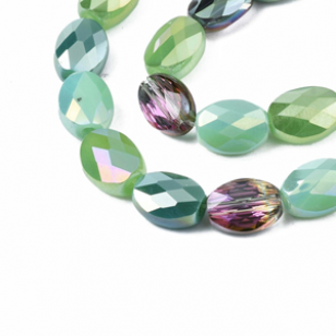 Glaskralen facet Groen 6x8mm