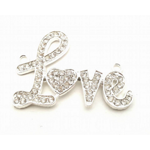 Tussenstuk  Love  strass 45x30mm