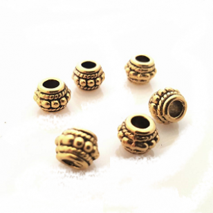 Kraal Goud Dot 8x8mm