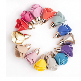 Lederen-Bloem-Hangers