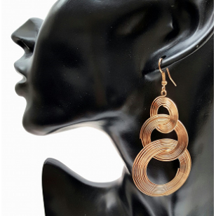 Oorbellen-Goud-spiraal-3ring