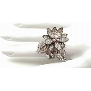  Ring -Bloem bezet met Swarovski #45