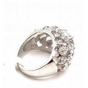 Ring- bezet met Swarovski  #11