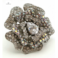 RIng Grote Roos bezet met AB Swarovski